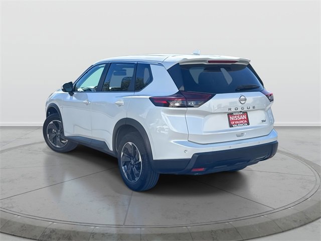 Certified 2024 Nissan Rogue SV image 5
