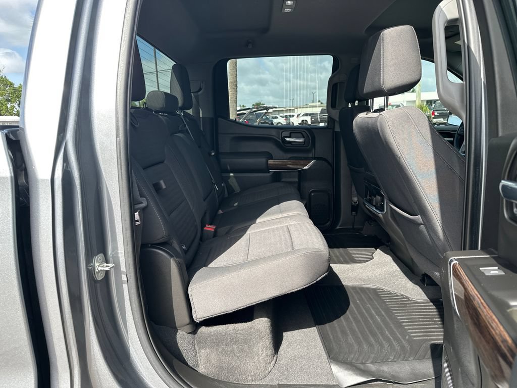 Used 2022 GMC Sierra 1500 Elevation w/ X31 Off-Road Package AWD/4WD image 16