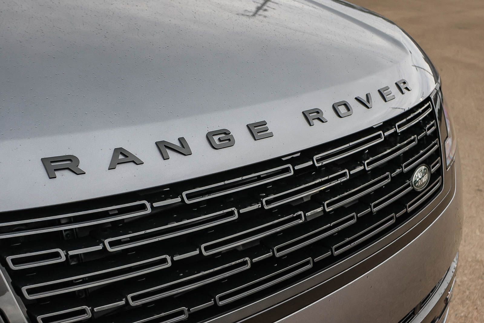 New 2026 Land Rover Range Rover SE AWD/4WD image 16