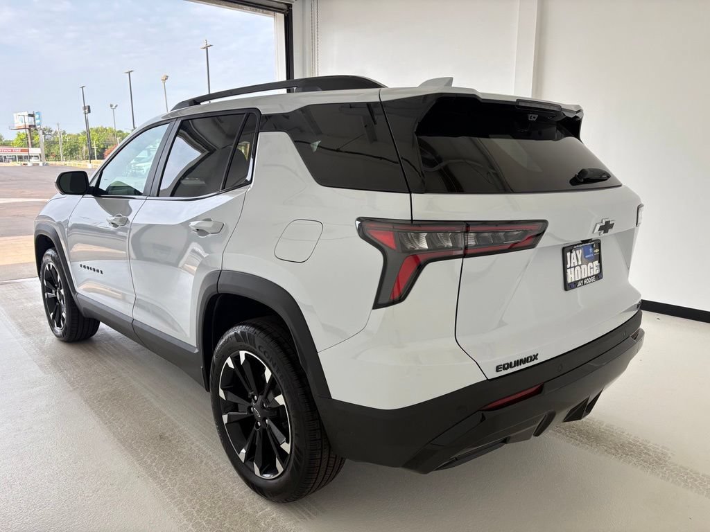 New 2027 Chevrolet Equinox RS w/ Safety and Technology Package FWD image 20