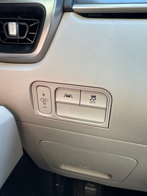 Used 2023 Kia Sorento S w/ Panoramic Sunroof Package FWD image 19
