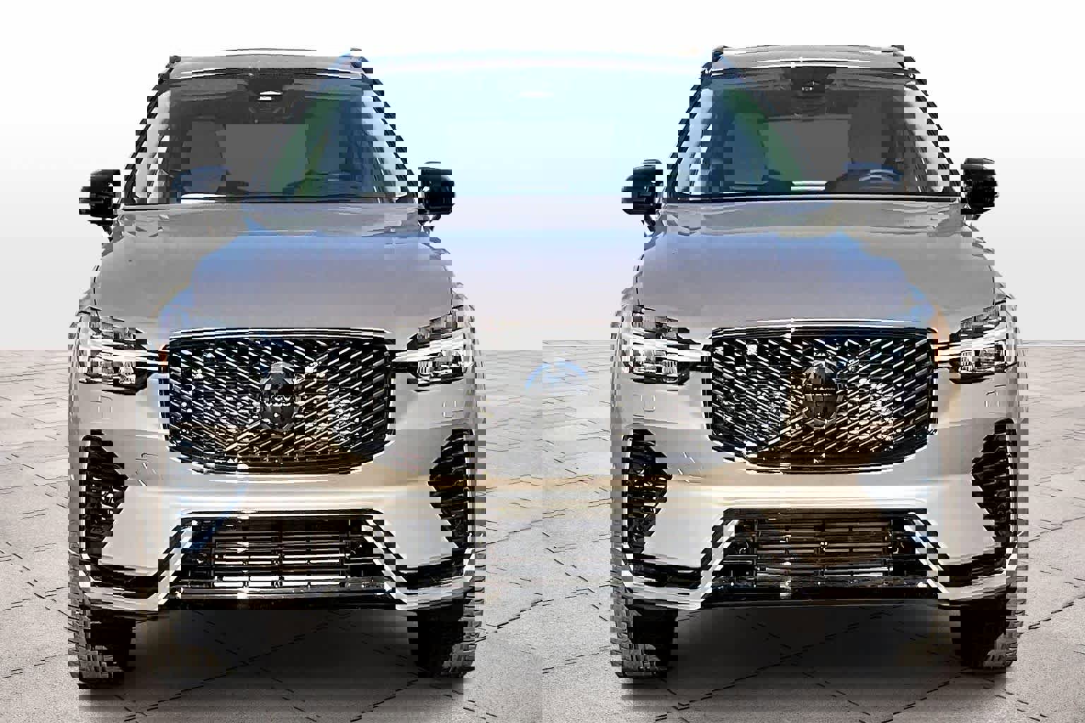 New 2026 Volvo XC60 T8 Ultra w/ Protection Package Premier image 5