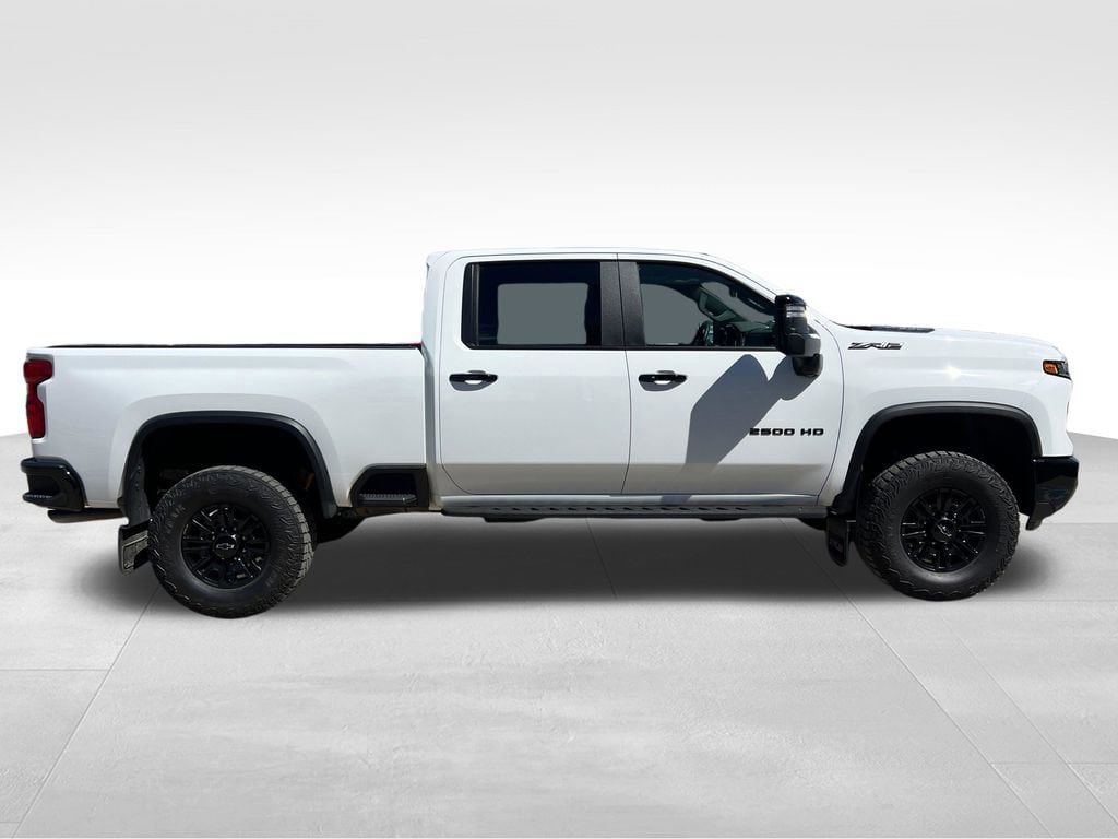 Certified 2024 Chevrolet Silverado 2500 ZR2 w/ Technology Package AWD/4WD image 8