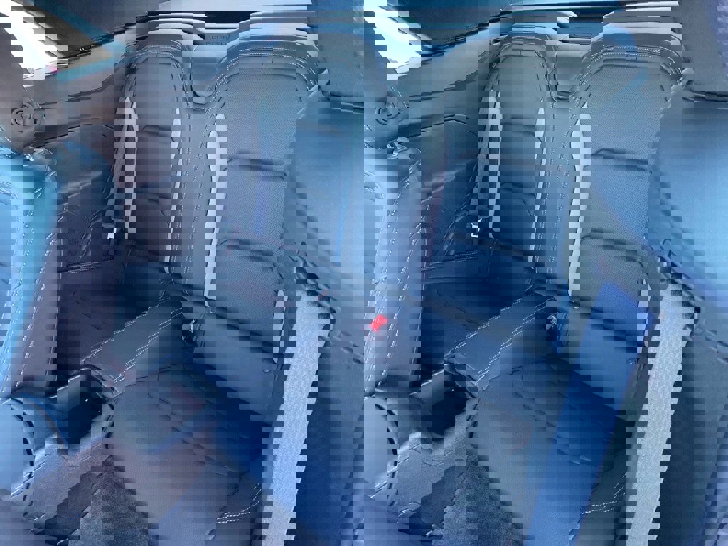 Used 2019 Chevrolet Camaro LT image 23