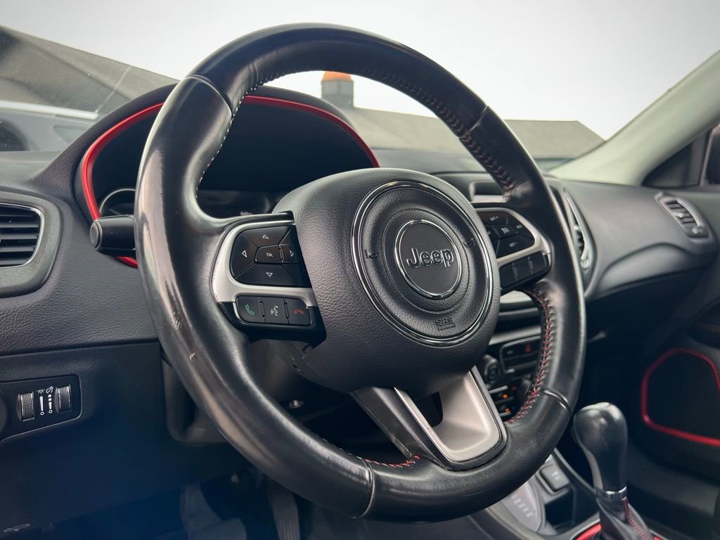 Used 2018 Jeep Compass Trailhawk AWD/4WD image 56