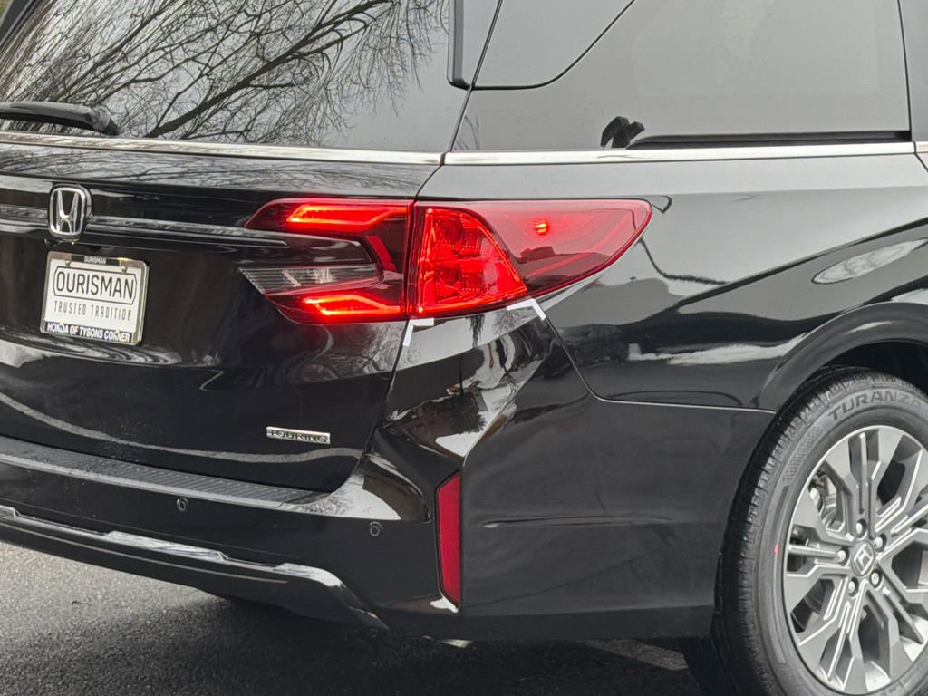 New 2026 Honda Odyssey Touring image 6