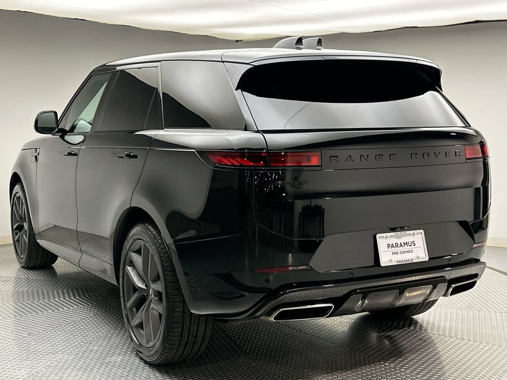 Used 2024 Land Rover Range Rover Sport Dynamic SE AWD/4WD image 11