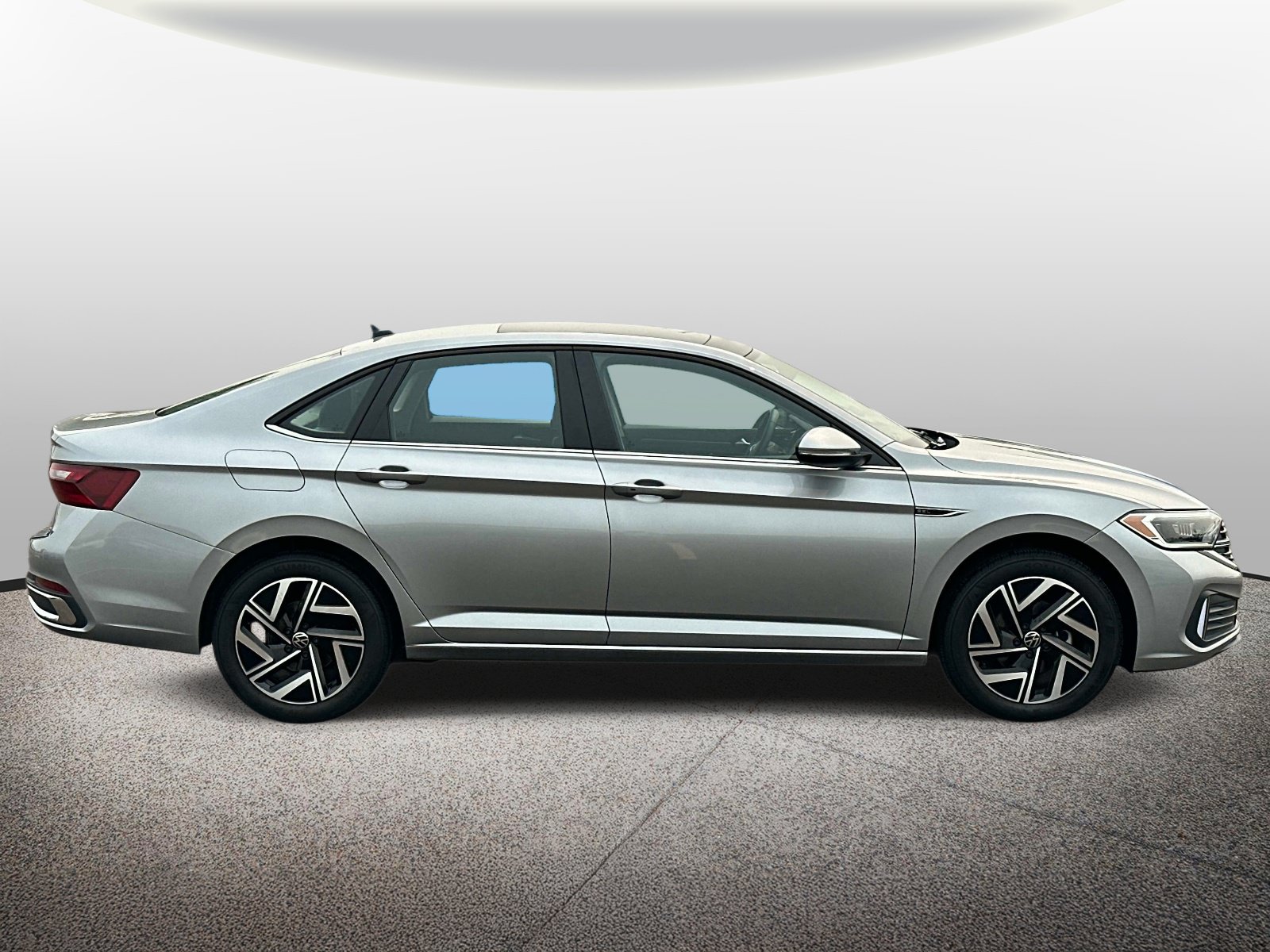 Used 2023 Volkswagen Jetta SEL FWD image 5