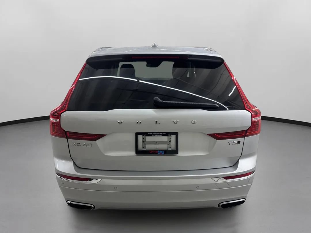Used 2021 Volvo XC60 T5 Inscription w/ Protection Package AWD/4WD image 8