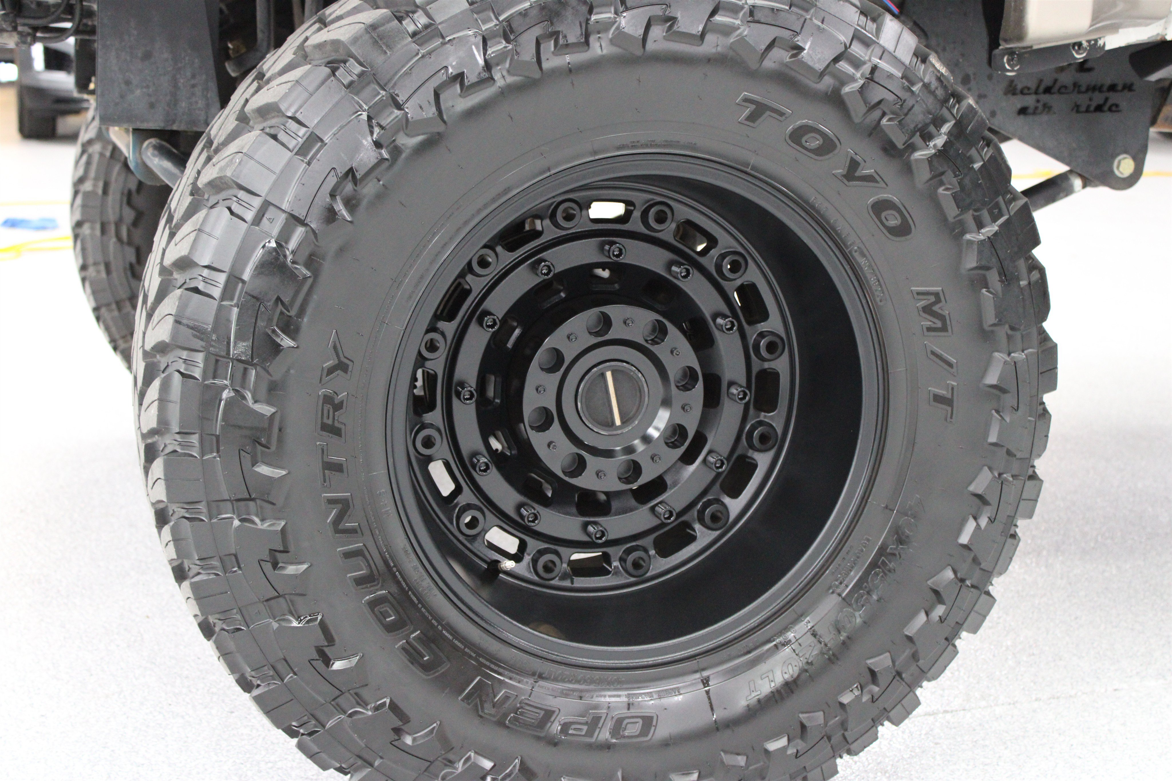 Used 2002 Ford Excursion Limited AWD/4WD image 48