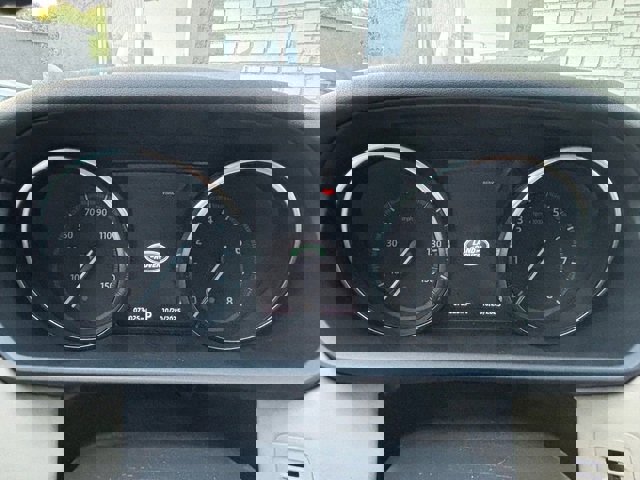 Used 2017 Land Rover Discovery SE image 38