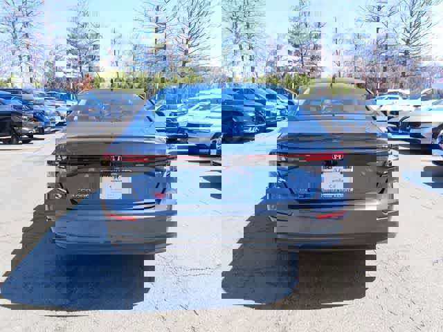 Certified 2023 Honda Accord EX image 5