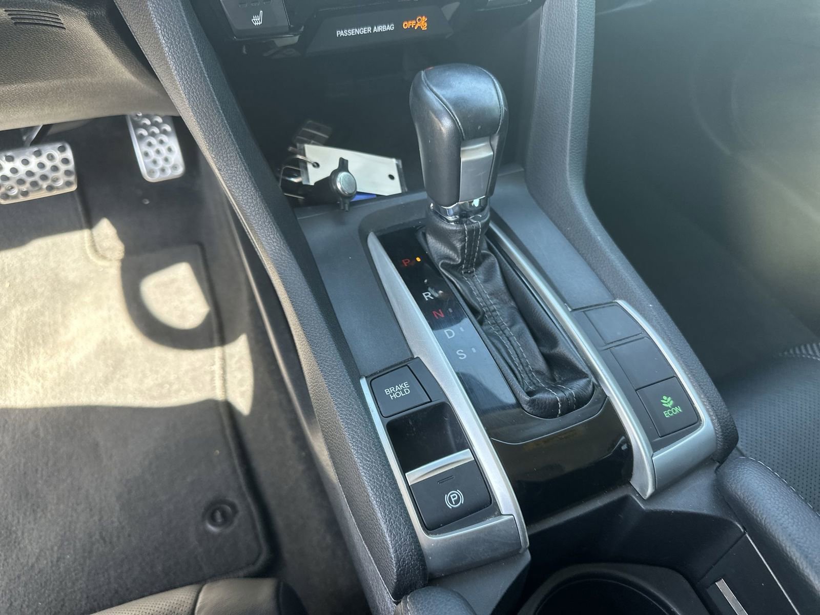 Used 2020 Honda Civic Touring image 16