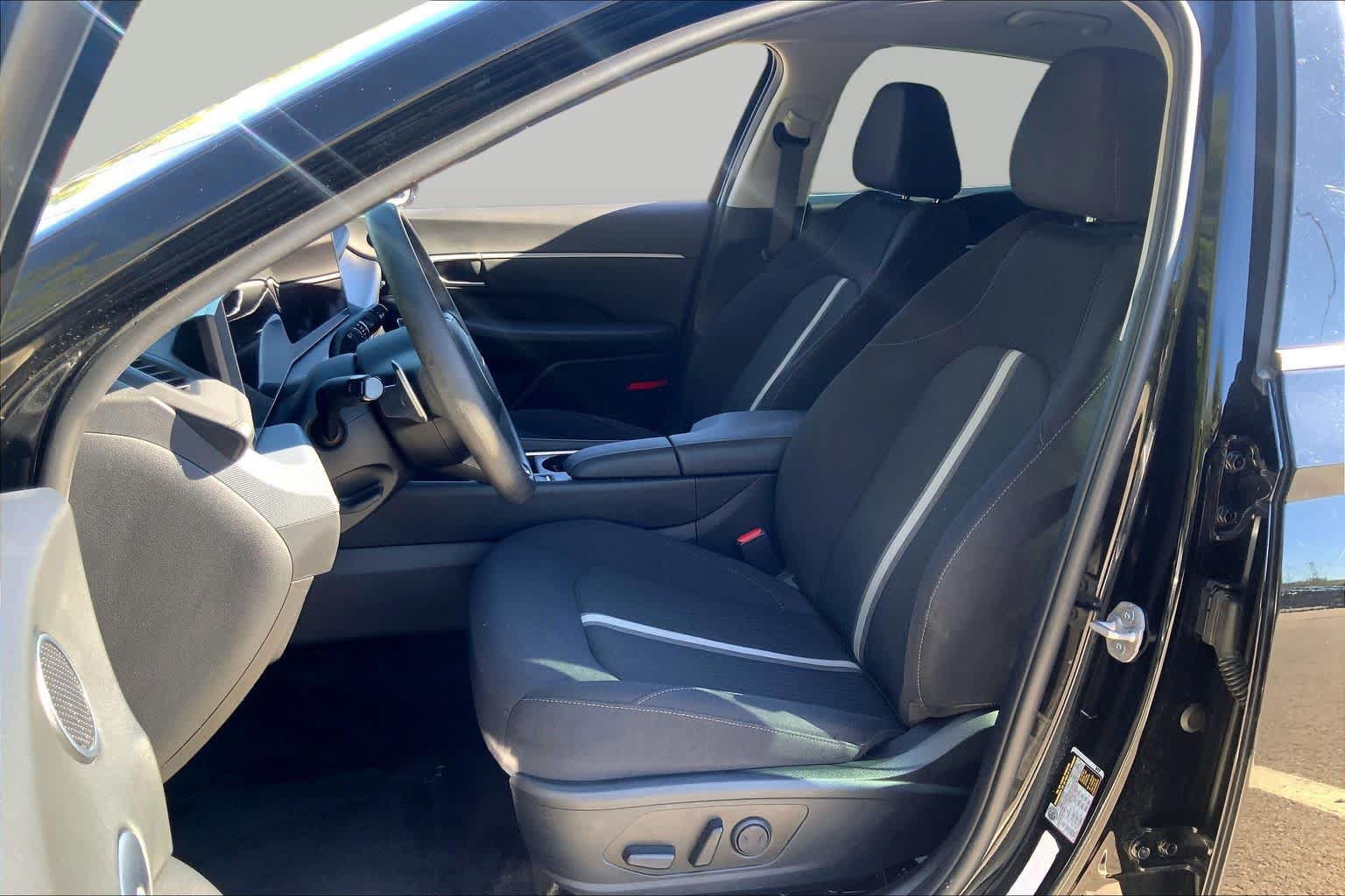 Used 2024 Hyundai Sonata SEL FWD image 8