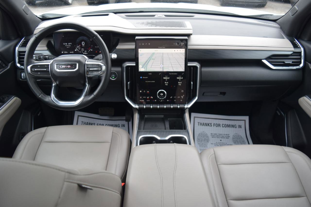 Used 2025 GMC Acadia Elevation w/ Elevation Premium Package image 21