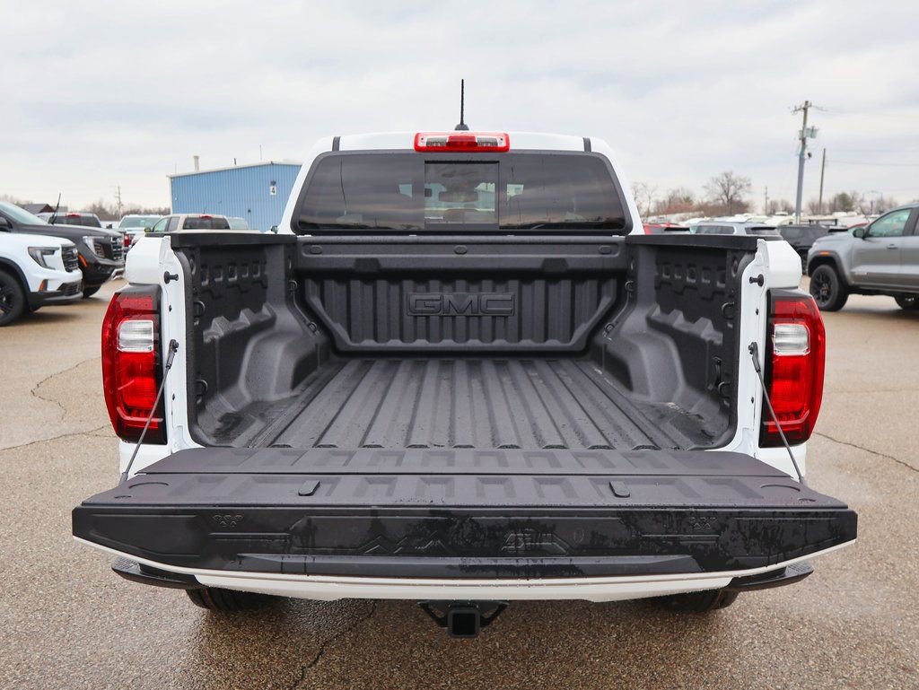 New 2026 GMC Canyon Elevation w/ Convenience Package image 5
