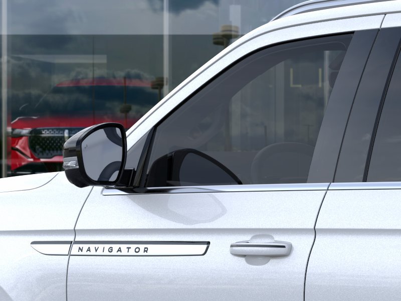 New 2026 Lincoln Navigator L Premier AWD/4WD image 43