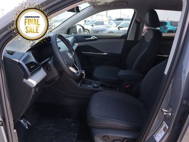 New 2024 Volkswagen Taos SE image 12