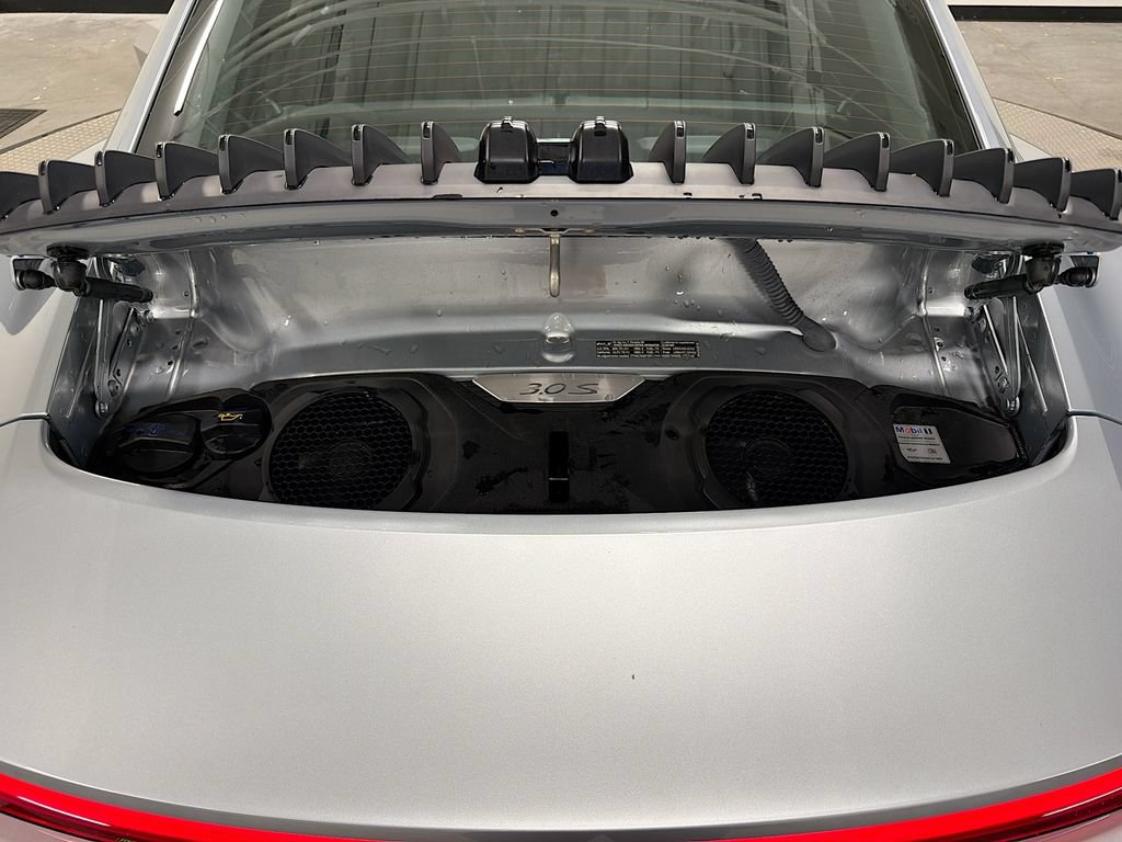 Certified 2020 Porsche 911 Carrera S RWD image 30