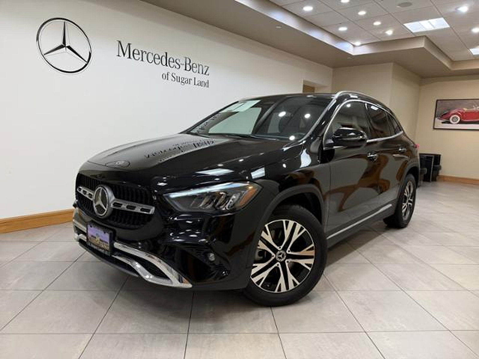 Used 2025 Mercedes-Benz GLA 250 image 1
