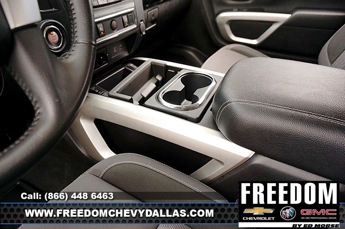 Used 2024 Nissan Titan SV w/ SV Convenience Package AWD/4WD image 29