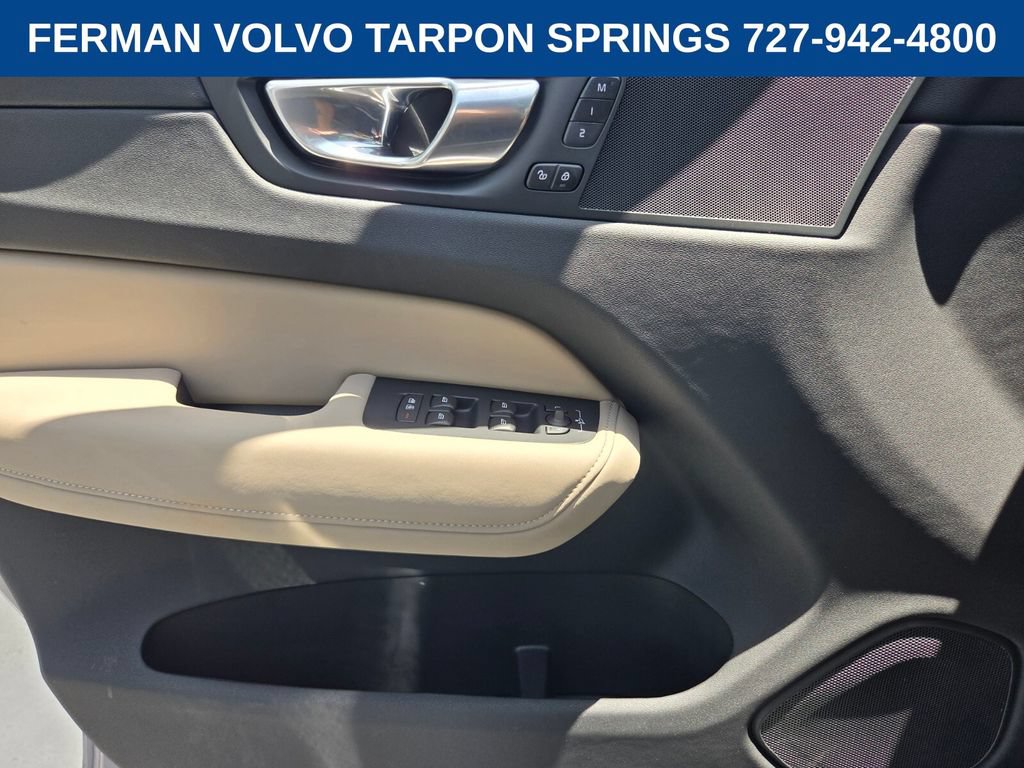 New 2026 Volvo XC60 T8 Core AWD/4WD image 23
