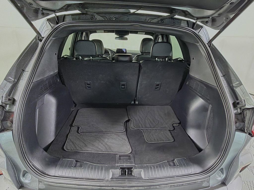 Used 2025 Ford Escape ST-Line AWD/4WD image 29