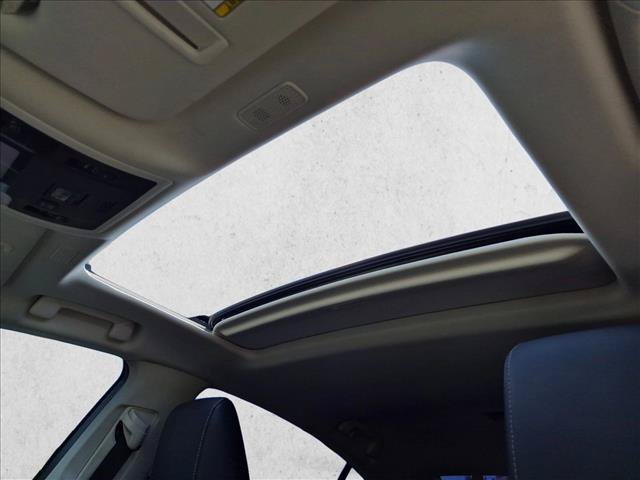 Used 2025 Lexus ES 300h w/ Premium Package FWD image 16