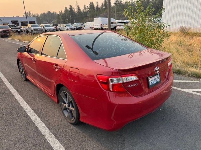 Used 2014 Toyota Camry SE FWD image 7