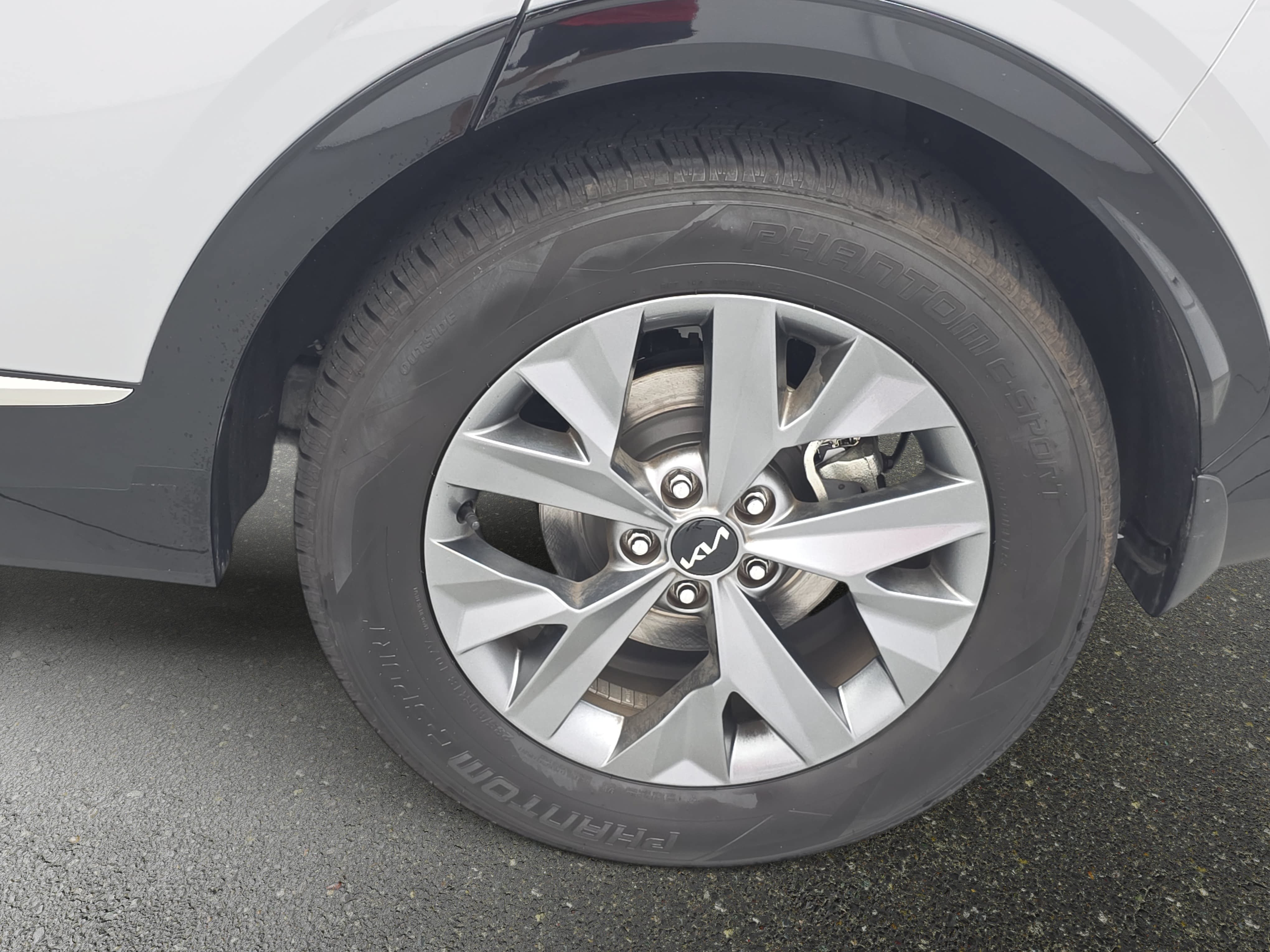 Used 2024 Kia Sportage SX FWD image 33