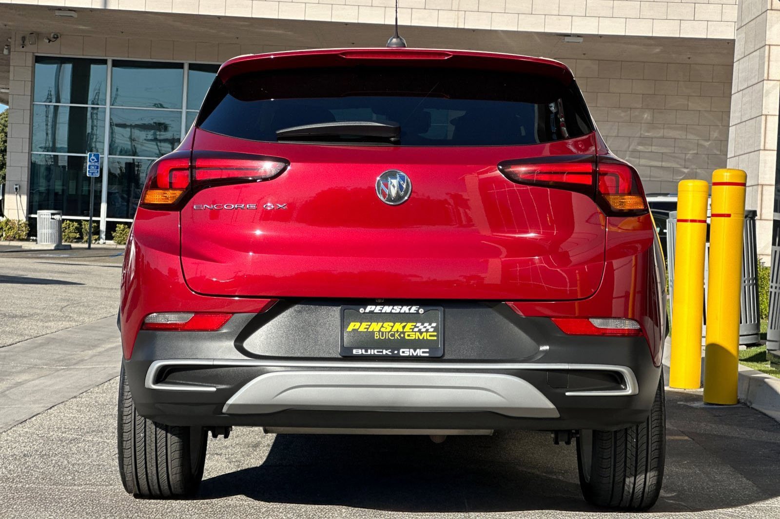 Certified 2021 Buick Encore GX Preferred image 5