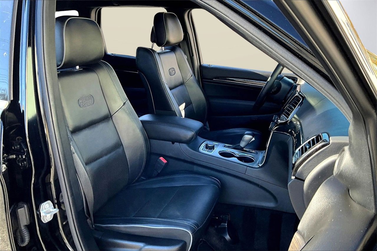 Used 2019 Jeep Grand Cherokee Overland image 23