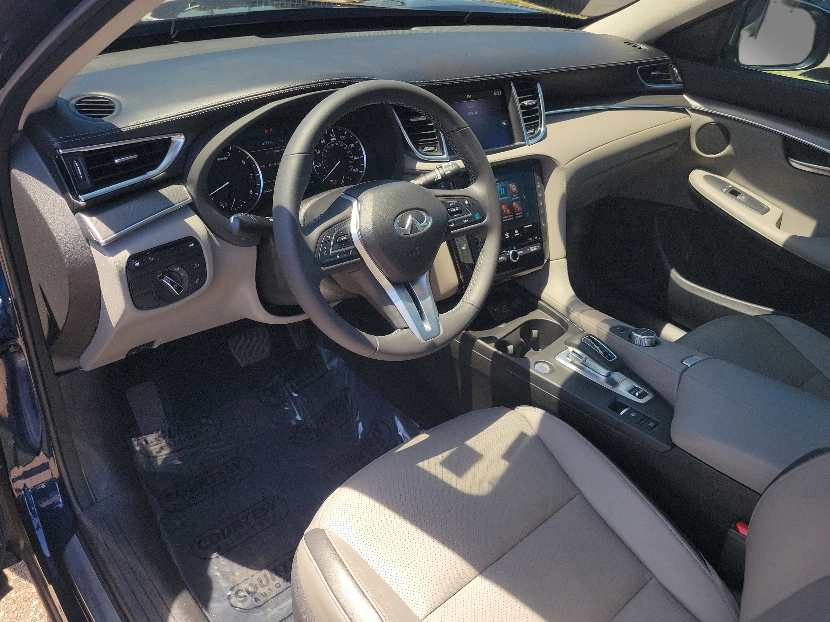 Certified 2023 INFINITI QX50 Luxe FWD image 26