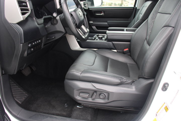 Used 2023 Toyota Tundra SR5 w/ SR5 Premium Package AWD/4WD image 12