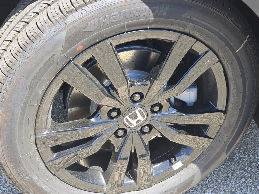 New 2026 Honda HR-V Sport image 11