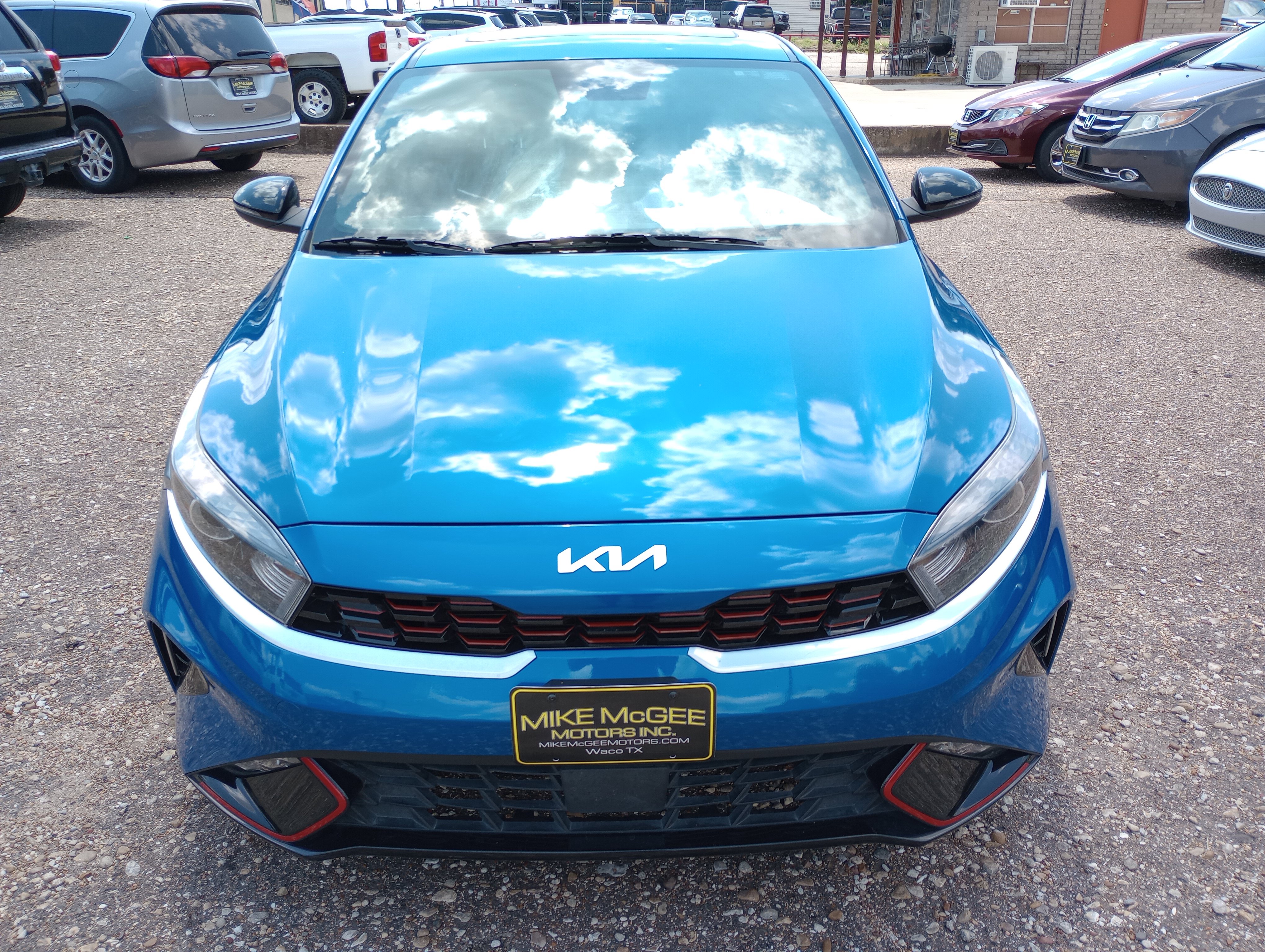 Used 2023 Kia Forte GT-Line w/ GT-Line Premium Package FWD image 2