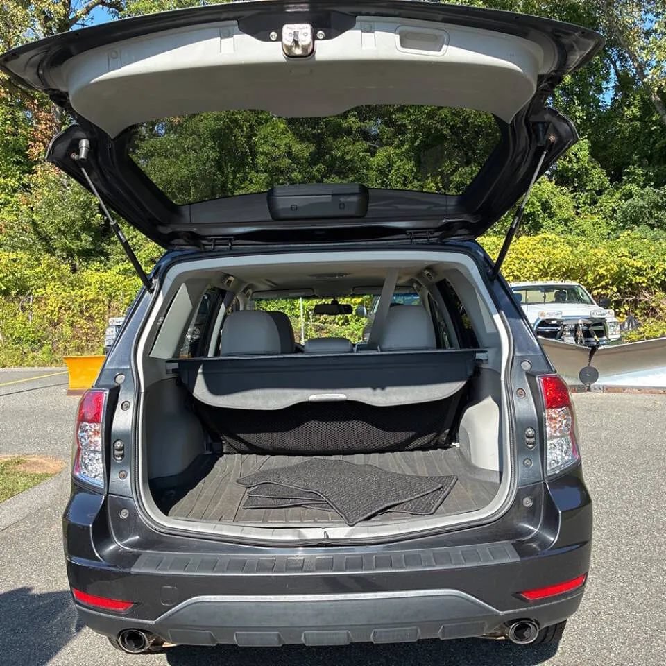 Used 2013 Subaru Forester 2.5X Premium AWD/4WD image 8