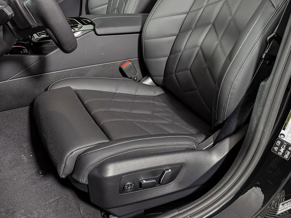 New 2026 BMW 530i xDrive w/ Premium Package image 16