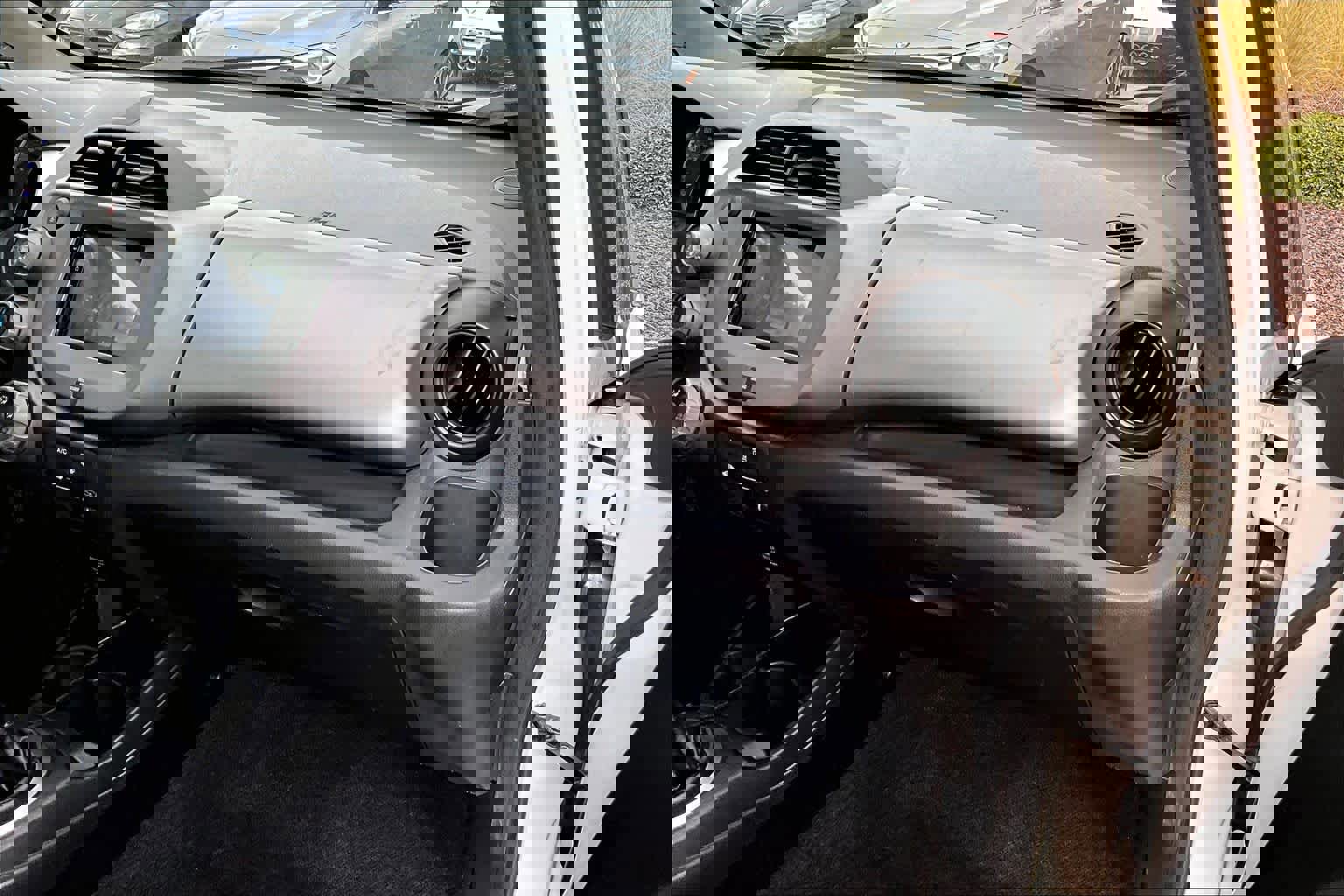 Used 2013 Honda Fit image 17