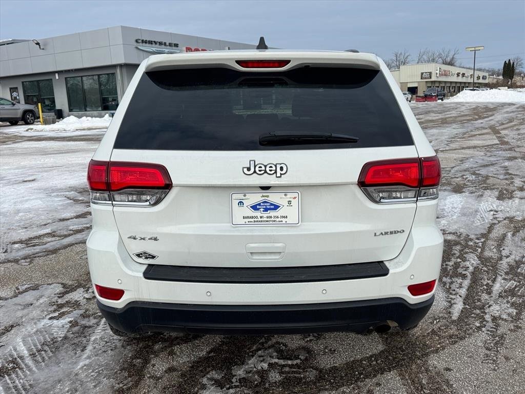 Used 2022 Jeep Grand Cherokee Laredo E image 3