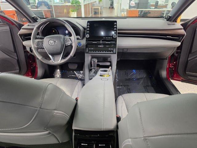 Used 2020 Toyota Avalon Limited w/ Advanced Safety Package FWD image 16