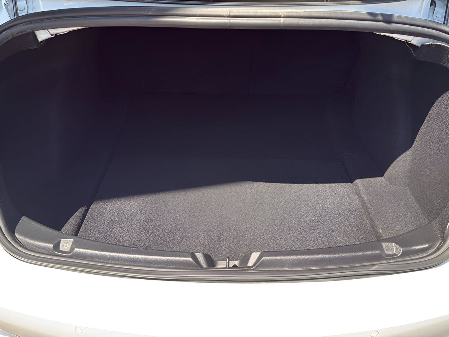 Used 2019 Tesla Model 3 Mid Range RWD image 29