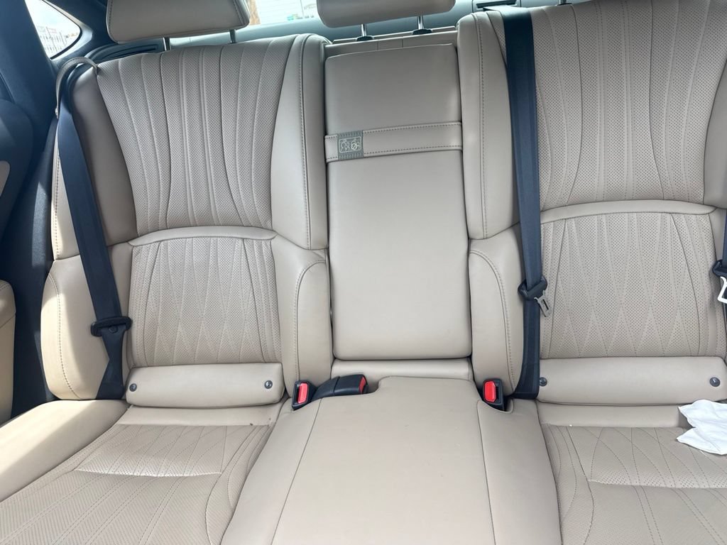 Used 2023 Lexus LS 500 w/ Interior Upgrade Package RWD image 16