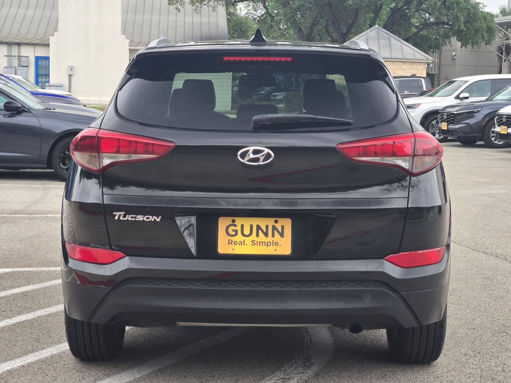Used 2018 Hyundai Tucson SEL Plus image 3
