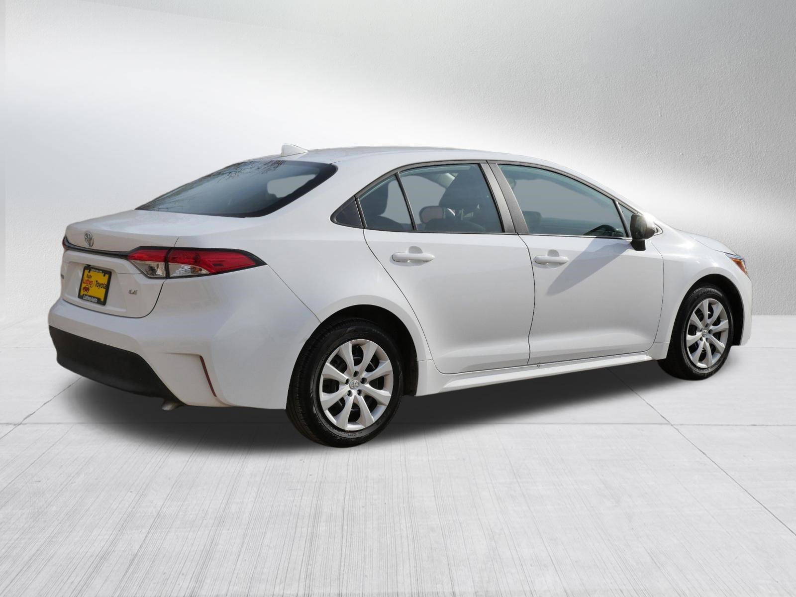 Certified 2025 Toyota Corolla LE FWD image 7