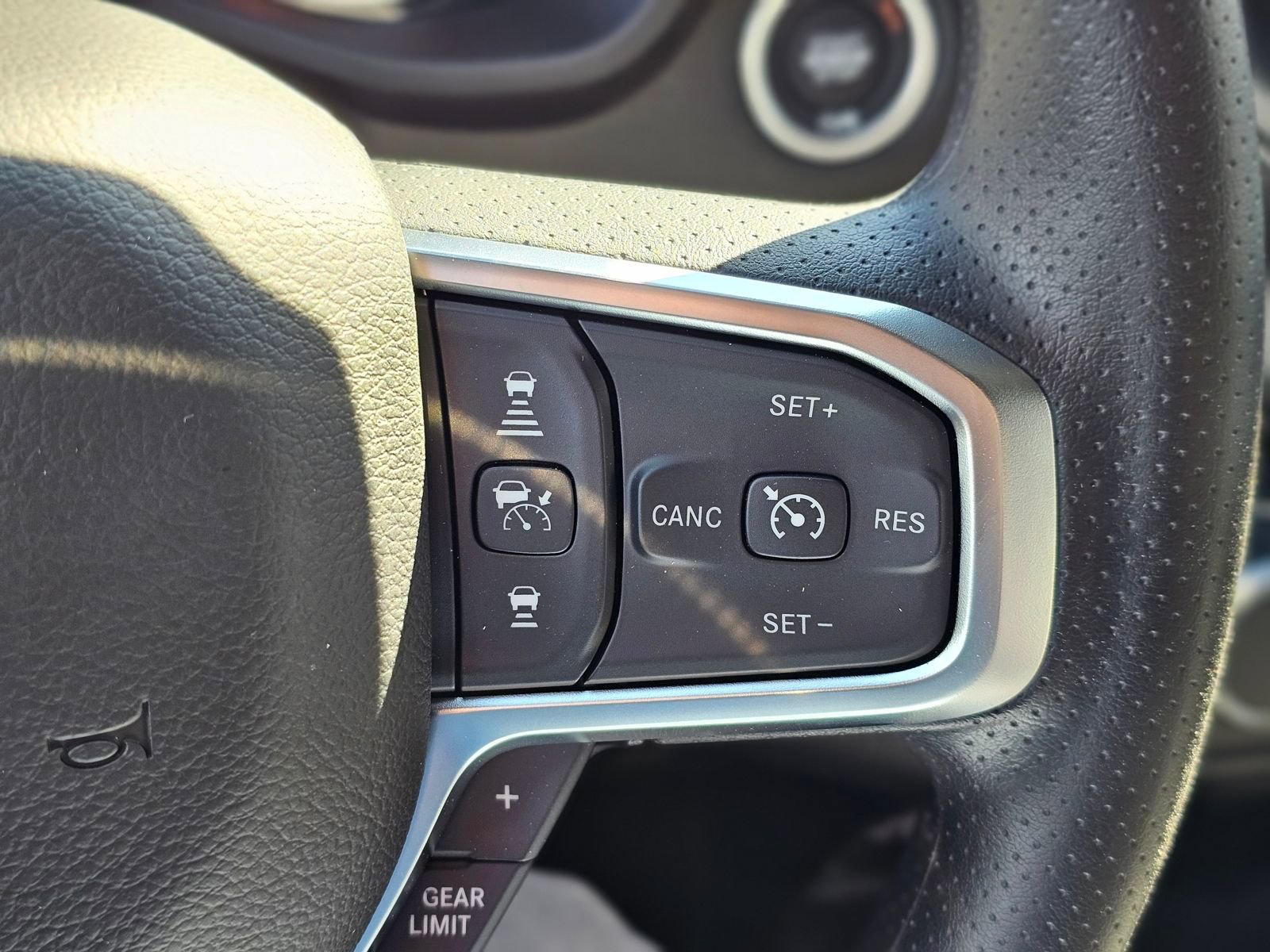 New 2026 RAM 1500 Express image 16