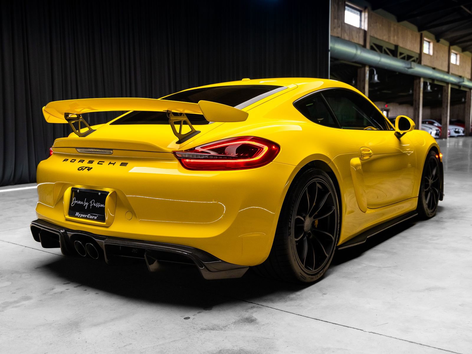 Used 2016 Porsche Cayman GT4 w/ Sport Chrono Package RWD image 34