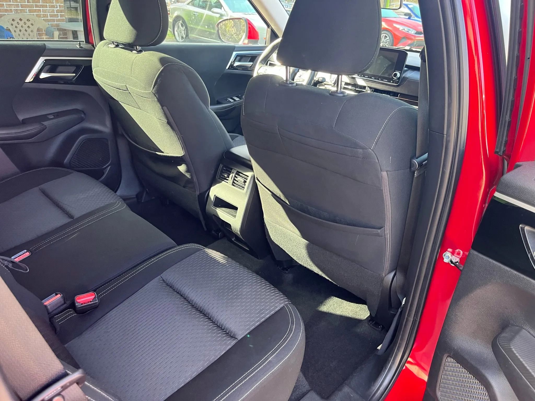 Used 2022 Mitsubishi Outlander ES image 26