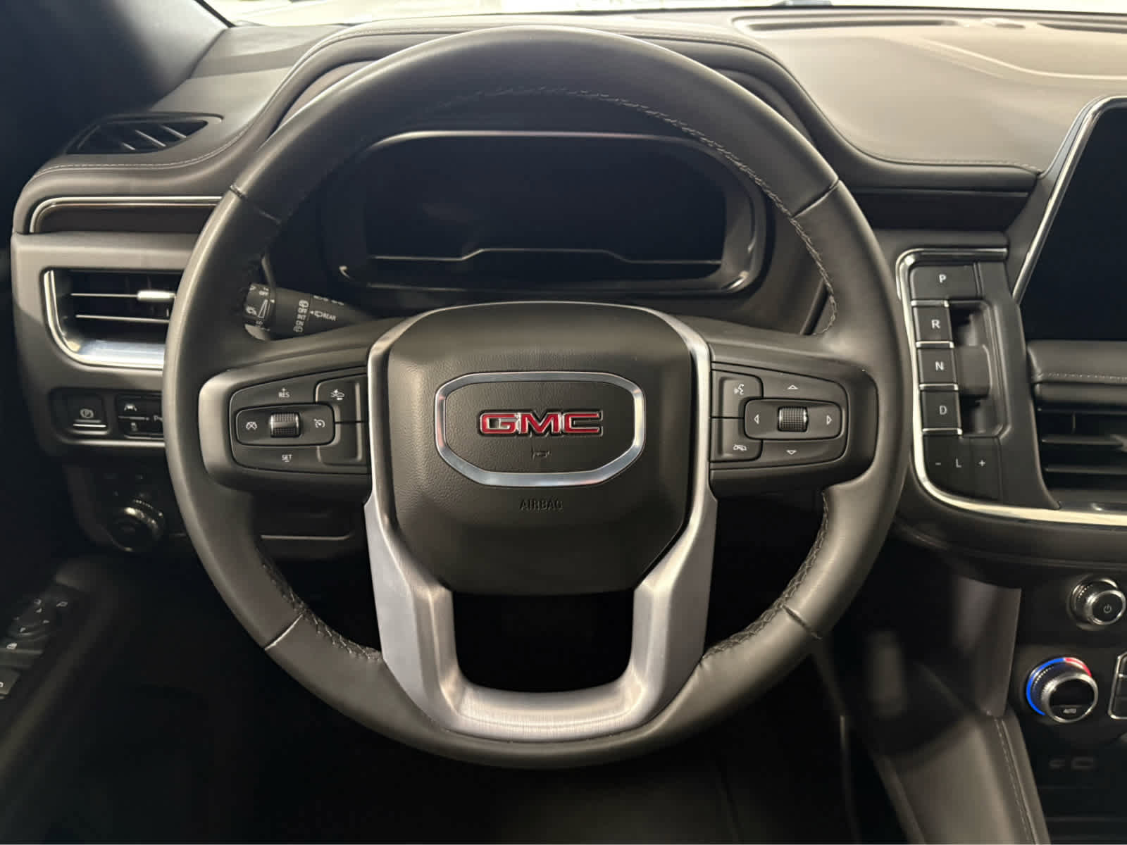 Certified 2024 GMC Yukon XL SLE AWD/4WD image 20