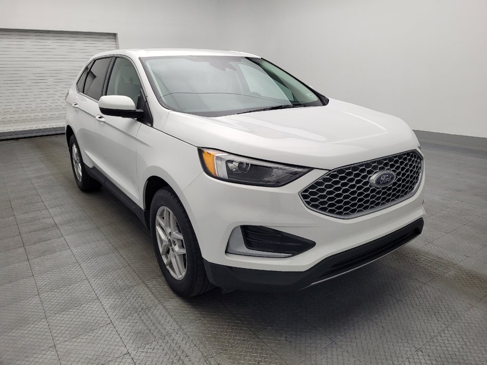 Used 2024 Ford Edge SEL image 13